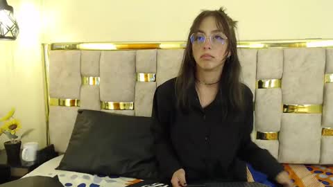 ling ling24 online show from March 2025 06:43:01 AM