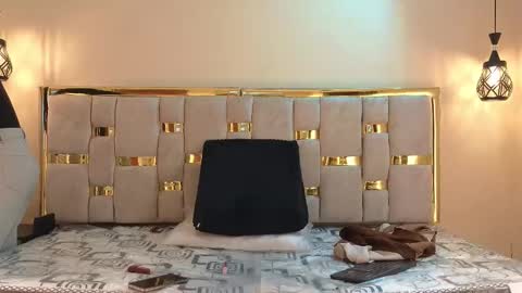 ling ling24 online show from December 2025 03:12:02 AM