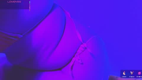 Luciana online show from October 2025 09:13:02 PM