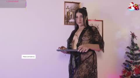 Luciana online show from December 2025 09:00:01 PM