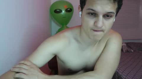 Lion Cluess online show from January 2026 12:18:01 PM