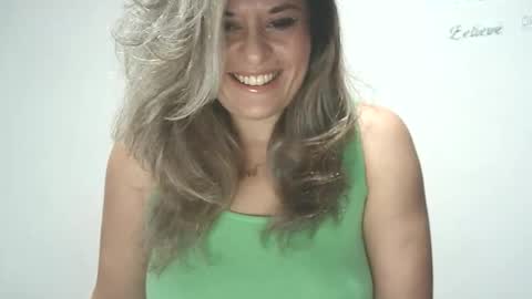 lionessmom online show from October 2025 01:17:01 AM