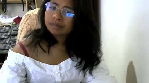 Snapshot of liora_selene chatting on July 2026 06:47:02 AM liora online show from July 2026 06:47:02 AM
