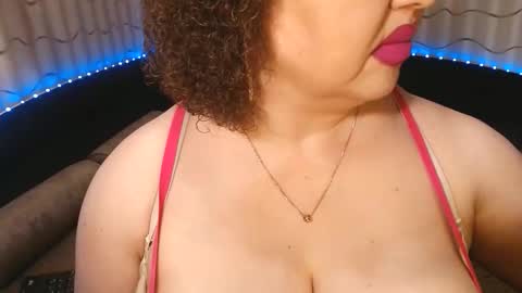 Snapshot of lipsaddiction chatting on June 2026 12:32:01 PM LIpsAddiction online show from June 2026 12:32:01 PM