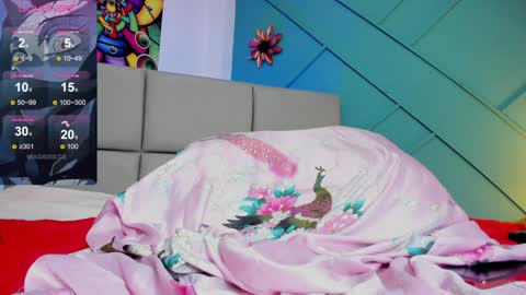 lirius  online show from December 2024 11:21:01 PM