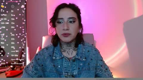 Snapshot of lisa_avila_ chatting on December 2024 03:20:01 AM Lisa online show from December 2024 03:20:01 AM