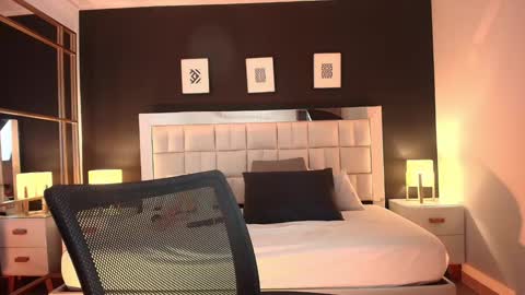 Lisa online show from February 2025 03:09:02 PM