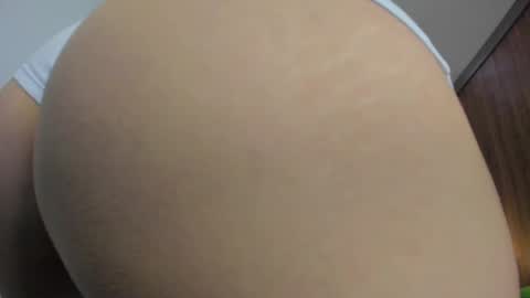 Snapshot of lisa_gerrard_ chatting on February 2025 03:16:01 PM Lisa  online show from February 2025 03:16:01 PM