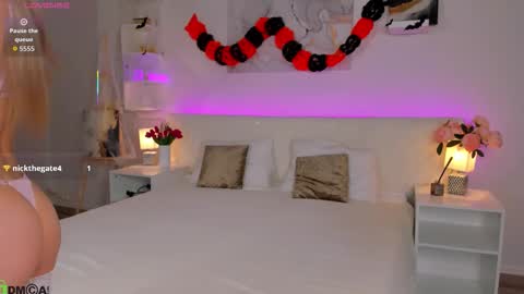 Lisa online show from October 2025 01:22:01 AM