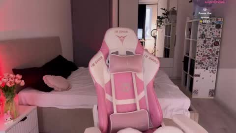 lisa_moons online show from April 2026 03:02:01 PM