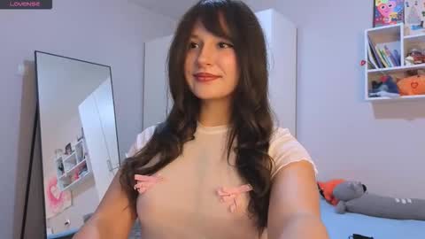 Snapshot of lisa_mzemta chatting on October 2025 03:02:02 PM Lisa online show from October 2025 03:02:02 PM