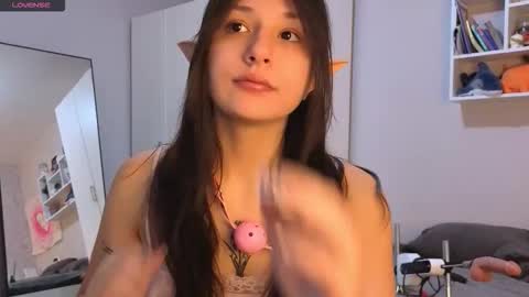 Snapshot of lisa_mzemta chatting on December 2025 08:54:02 AM Lisa online show from December 2025 08:54:02 AM