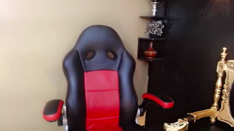 lisa_sparkleee online show from February 2026 08:16:01 PM