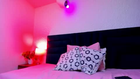 lisa white  online show from March 2026 05:11:01 AM