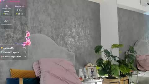 Snapshot of lisacroft chatting on May 2026 10:36:01 AM lisacroft online show from May 2026 10:36:01 AM