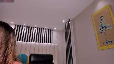 Snapshot of lisaflowersx chatting on February 2026 10:38:02 AM Lisa Flowers online show from February 2026 10:38:02 AM