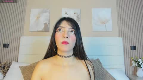 Snapshot of lisalain chatting on May 2026 12:00:02 PM lisa online show from May 2026 12:00:02 PM