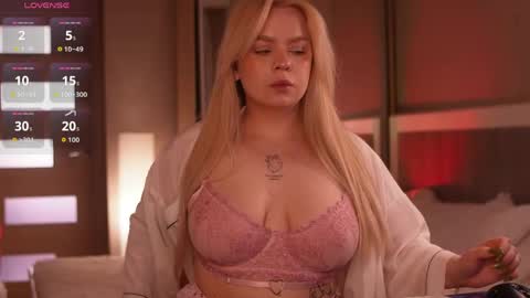 Lisa online show from May 2026 07:04:02 AM