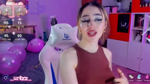   LISA   online show from March 2025 08:35:02 PM