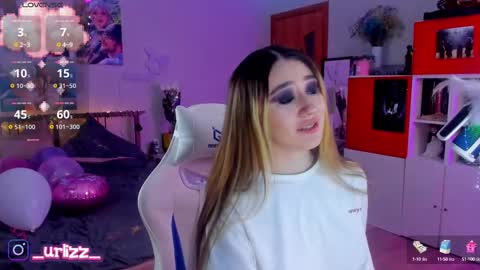   LISA   online show from March 2025 07:48:01 PM