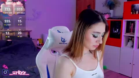   LISA   online show from March 2025 08:42:02 PM