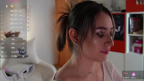   LISA   online show from September 2025 03:24:01 PM