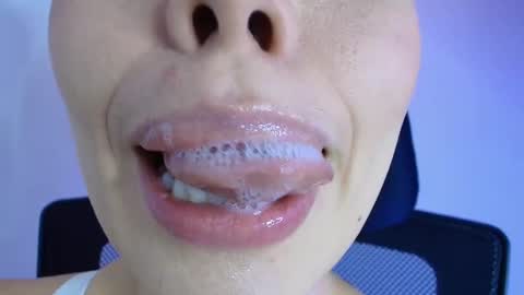 Snapshot of lisbet_21x chatting on February 2026 08:25:02 PM Lisbet online show from February 2026 08:25:02 PM