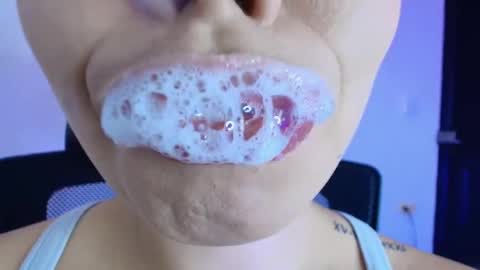 Snapshot of lisbet_21x chatting on February 2026 08:52:01 PM Lisbet online show from February 2026 08:52:01 PM