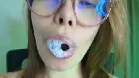 Lisbet online show from March 2026 07:42:02 PM