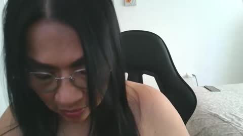 Lissafeethot online show from December 2025 08:13:02 PM