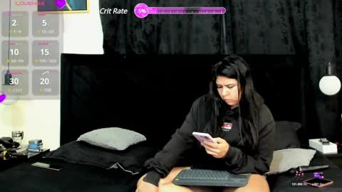 Natalia and alejandro online show from February 2025 10:14:02 AM