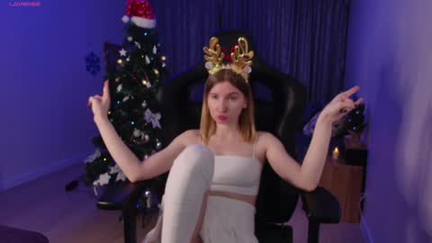 Lissa online show from December 2024 10:33:02 AM