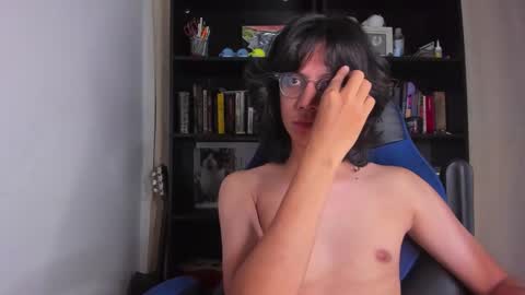 Literateboy online show from December 2025 02:06:01 AM