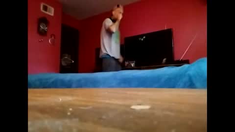 Snapshot of lithuanian1987 chatting on November 2025 04:30:01 PM Viciouzz Daddy online show from November 2025 04:30:01 PM