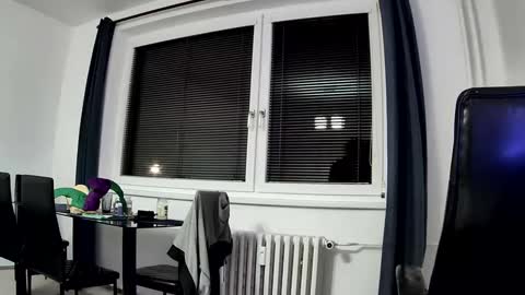 Little Cockie online show from January 2025 05:51:02 PM