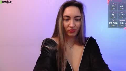 Tina online show from September 2025 03:59:02 PM