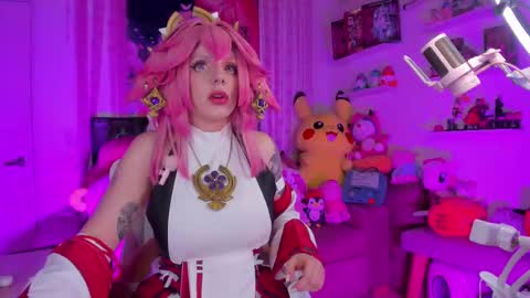 little ary online show from October 2025 04:02:01 AM