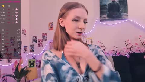 Snapshot of little__caprice chatting on February 2026 07:38:02 AM Bella online show from February 2026 07:38:02 AM