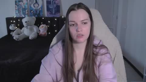 little__flowers online show from February 2026 10:05:01 AM