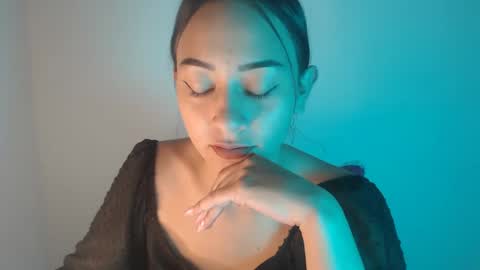 Aliciaparaisss online show from September 2025 12:43:01 AM