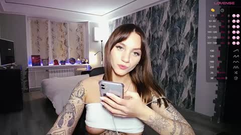 Birdy online show from January 2025 04:24:01 PM