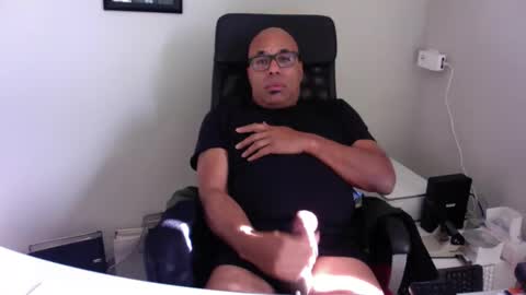 Snapshot of little_buddha chatting on October 2025 11:33:02 AM Pure Black Power online show from October 2025 11:33:02 AM