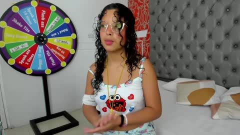 little_lilith_apple online show from January 2025 06:41:02 PM