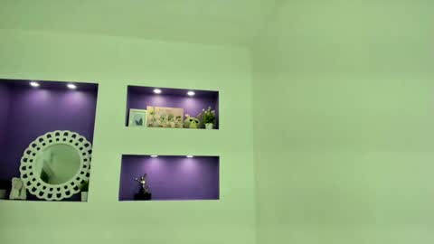 little_lilith_apple online show from September 2025 10:59:02 AM