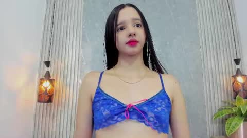 Snapshot of little_melody1 chatting on July 2026 11:46:01 AM little_melody1 online show from July 2026 11:46:01 AM