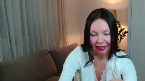 Nicole online show from February 2026 05:41:01 PM