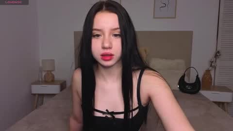 little_sweet1ie online show from February 2026 02:51:01 PM