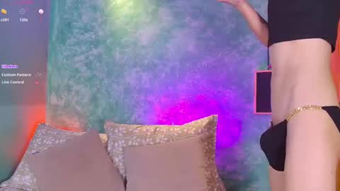 Snapshot of little_twiink chatting on November 2025 02:35:02 AM Juan Ferrer online show from November 2025 02:35:02 AM