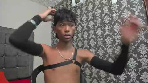 Snapshot of little_twink19x chatting on March 2026 07:20:02 PM JESSAR online show from March 2026 07:20:02 PM