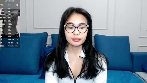 Kwan online show from February 2025 02:06:02 PM